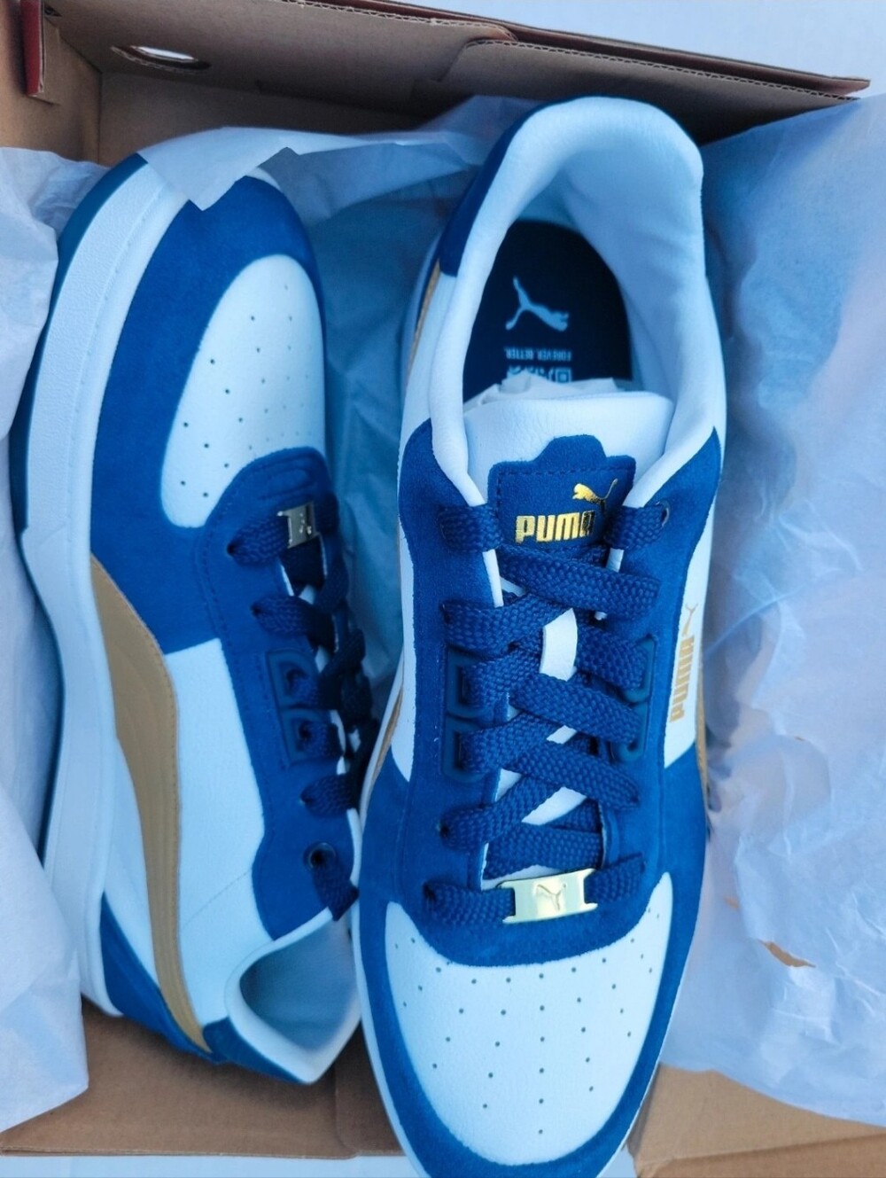Tenis Puma Caven 2.0 Lux SD Blanco/Azul/Miel Talla 12 US (NIB)